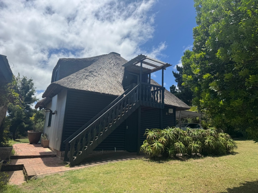 6 Bedroom Property for Sale in Sedgefield Rural Western Cape